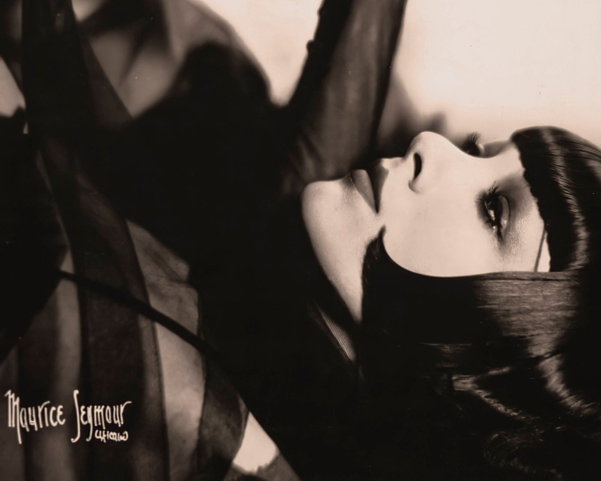 Maurice Seymour Studio "The Sisters G" (c.1930) - Mabon Gallery