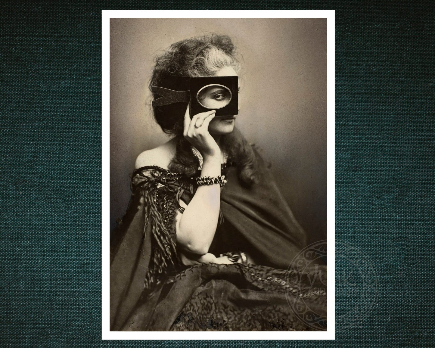 Pierre - Louis Pierson "Scherzo di Follia: Countess di Castiglione" (c.1864) - Mabon Gallery