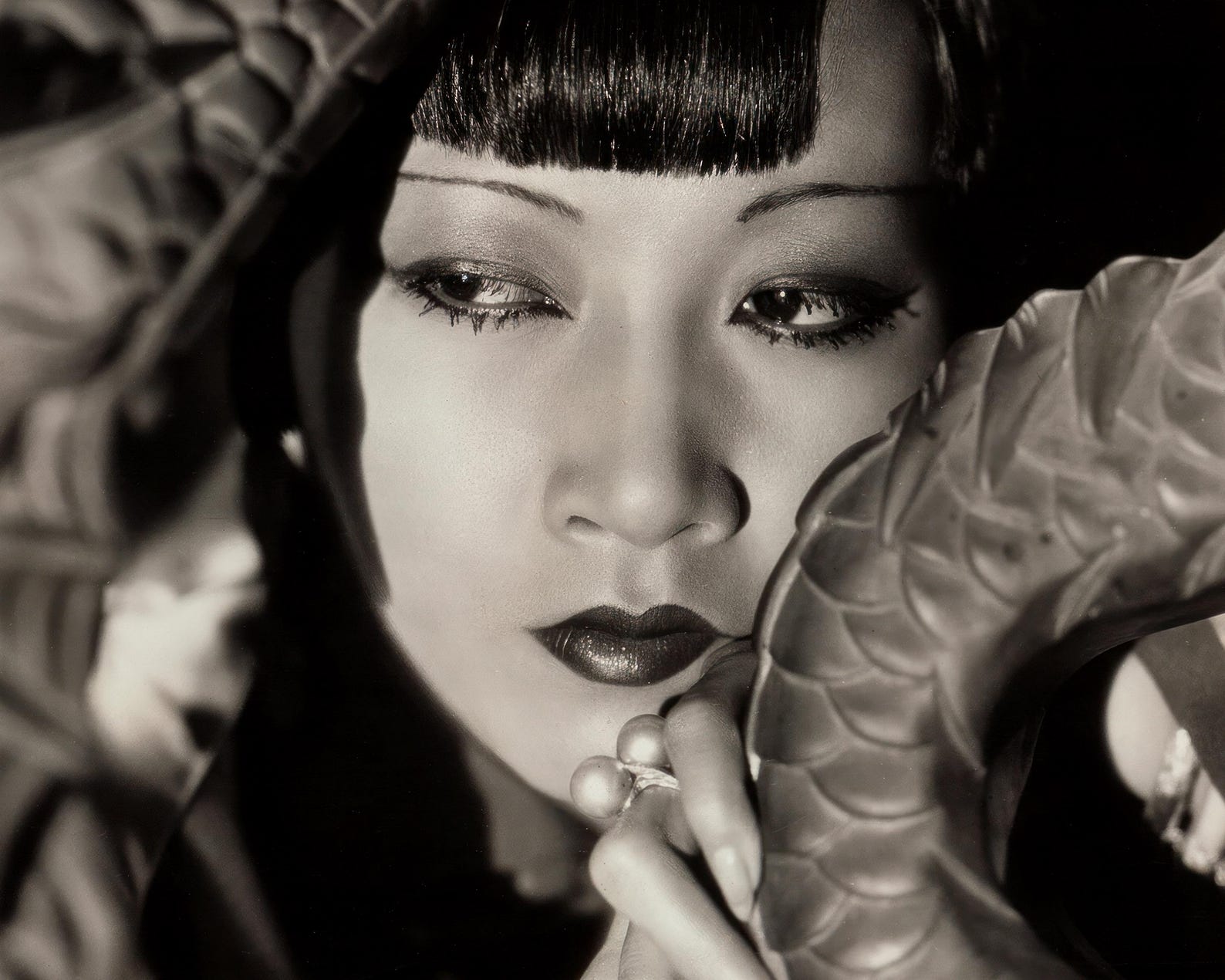 Anna May Wong "Shanghai Express" (c.1932) - Mabon Gallery