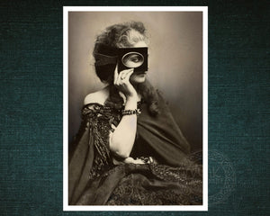 Pierre - Louis Pierson "Scherzo di Follia: Countess di Castiglione" (c.1864) - Mabon Gallery