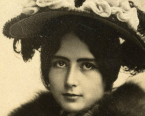 Vintage Photo Advertisement for Orion W. Lemer "Cléo de Mérode" by Paul Nadar (c.1894) - Mabon Gallery