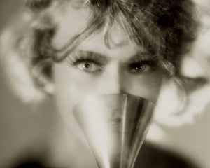 Vintage Photo "Tasting the Stars" (c.1932) Studio Manasse - Mabon Gallery