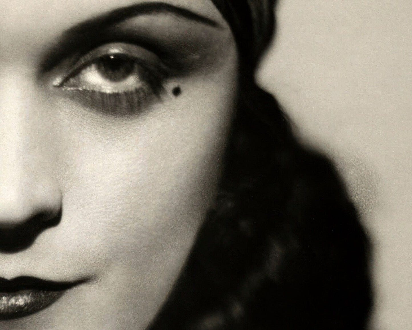 Vintage Portrait "Pola Negri" (c.1927) Silent Movie Actress - Hotel Imperial - Mabon Gallery